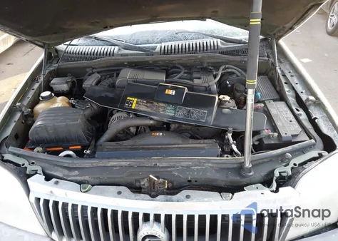 2002 Mercury Mountaineer из США, поврежденный, VIN 4M2ZU66KX2UJ33846